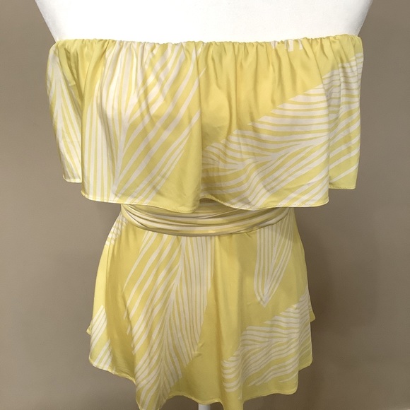 BCBG Maxazria Yellow Strapless Top NWOT Med - Picture 6 of 8